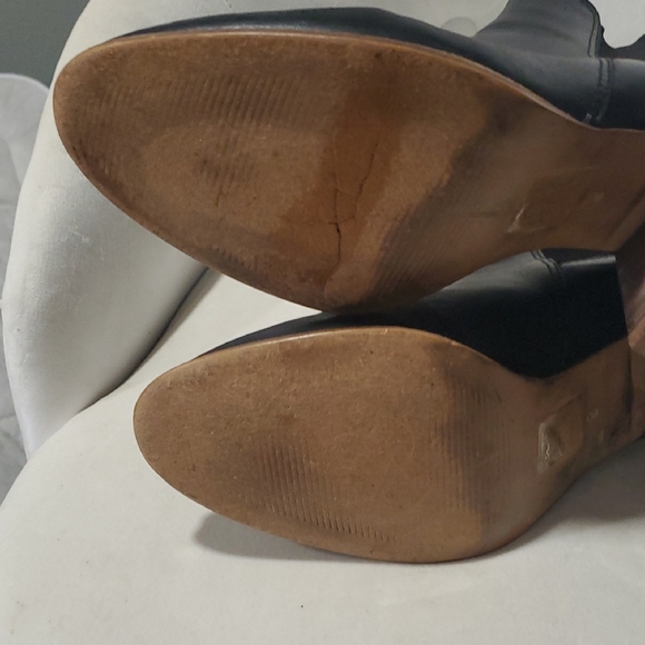 Flawed Madewell  Ankle Booties - Picture 5 of 14